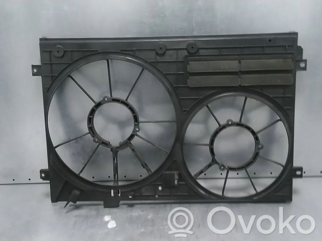 Volkswagen PASSAT B6 Lüfterzarge 