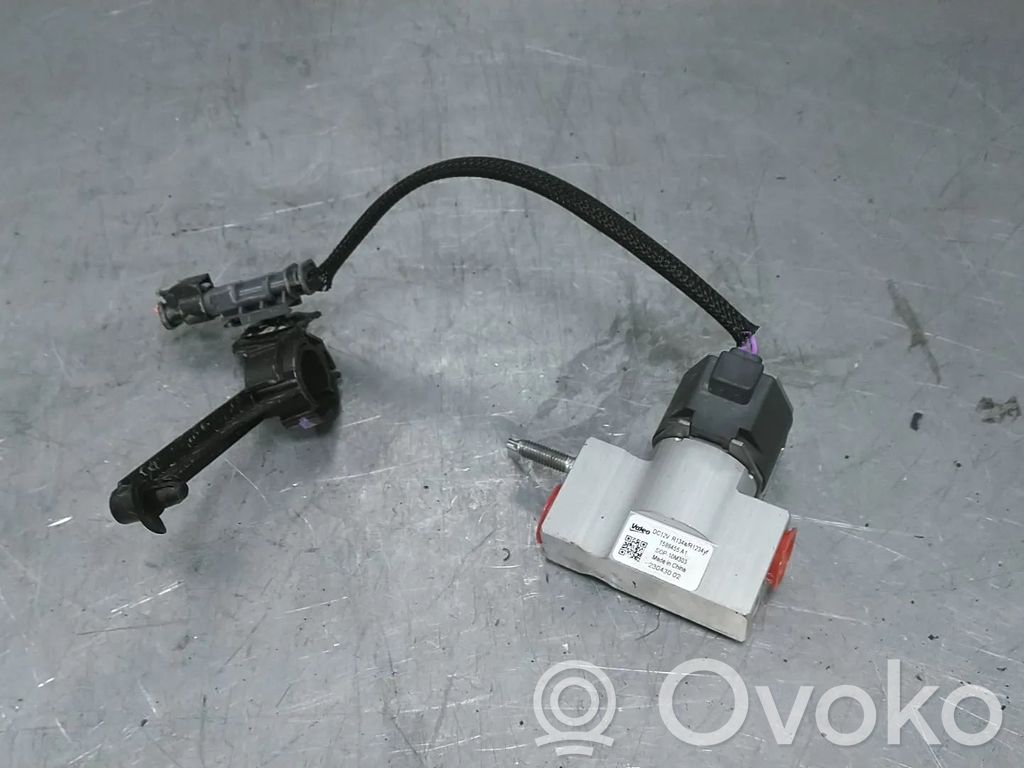 Opel Mokka B Zawór sterujący płynu chłodzącego 