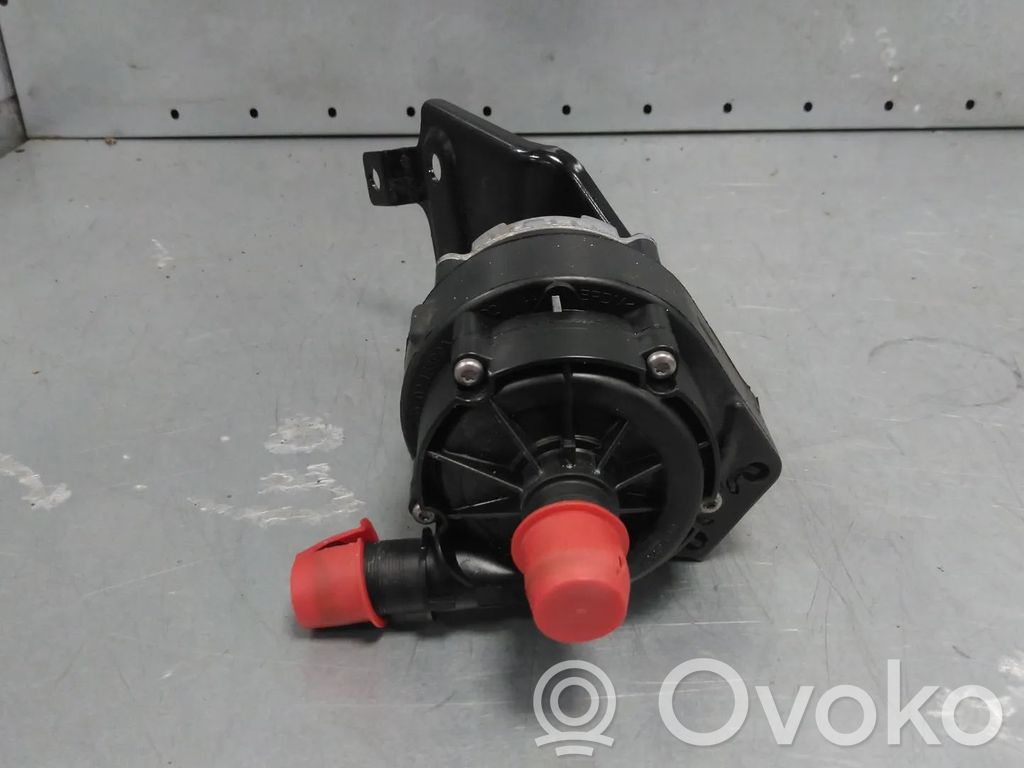 Renault Arkana Bomba de agua 