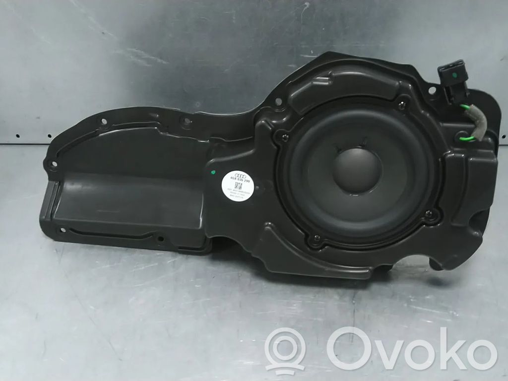 Altavoz de la puerta delantera   4G8035299