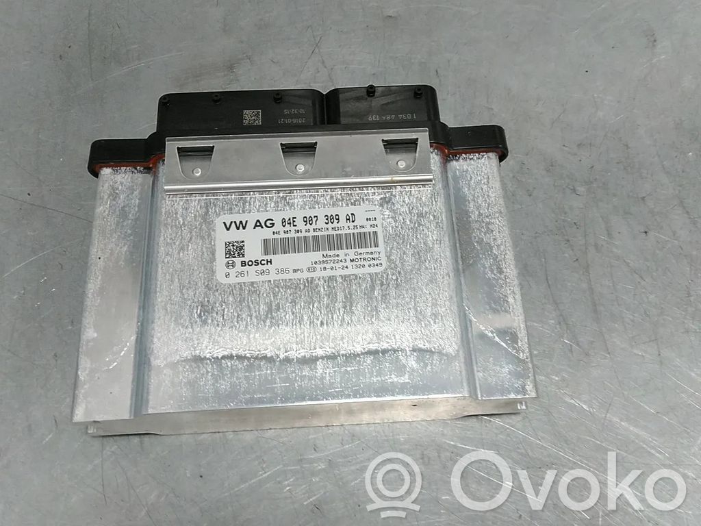 Audi Q3 8U Engine control unit/module 