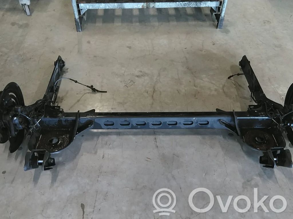 Opel Vivaro Eje trasero 