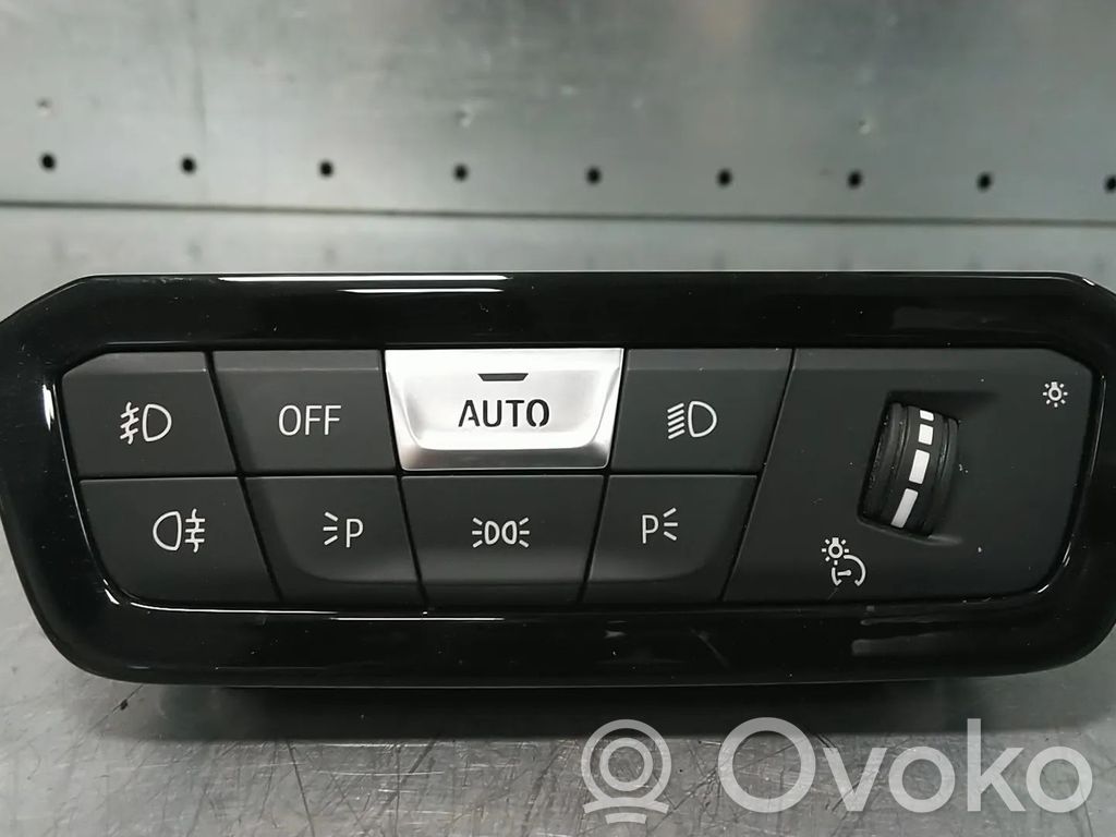 BMW 4 G22 G23 G24 G26 Autres pièces intérieures 