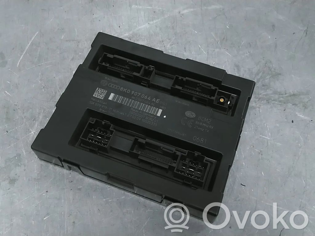 Audi A4 S4 B8 8K Unitate control BSM 