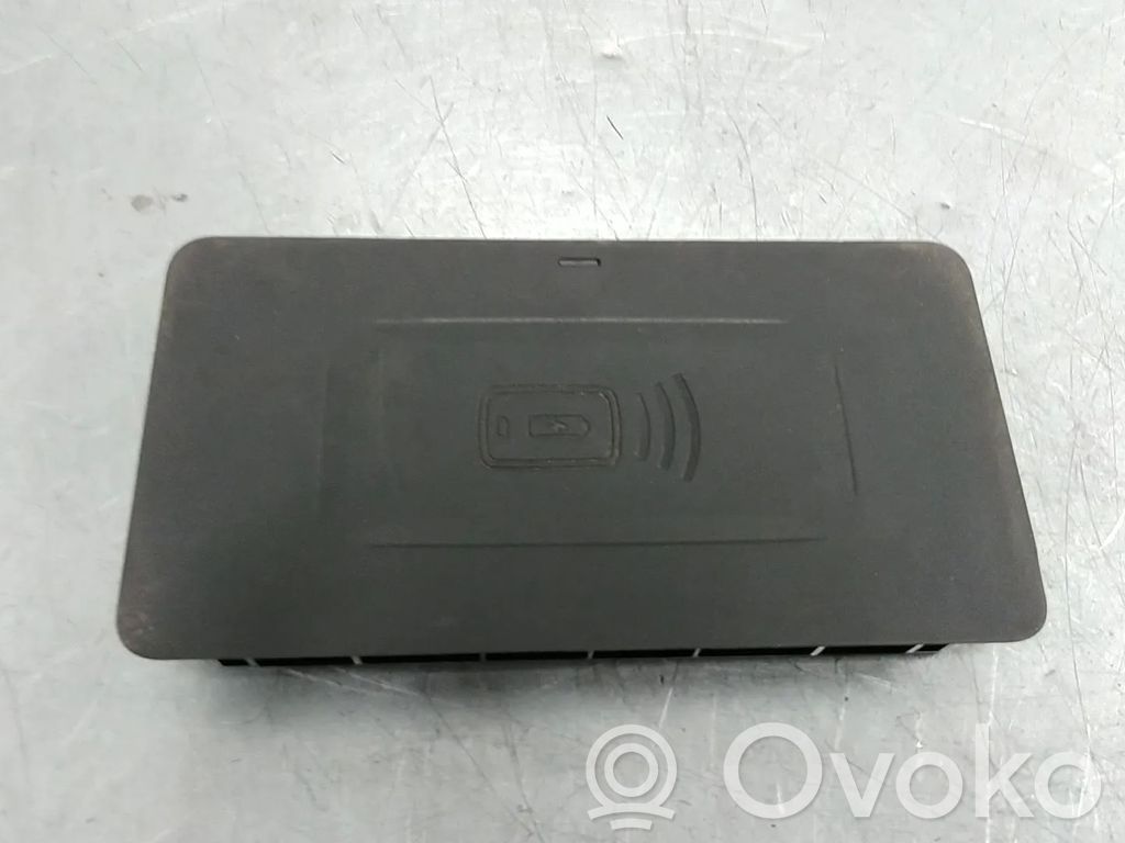 BMW 3 G20 G21 Modul încărcare wireless 