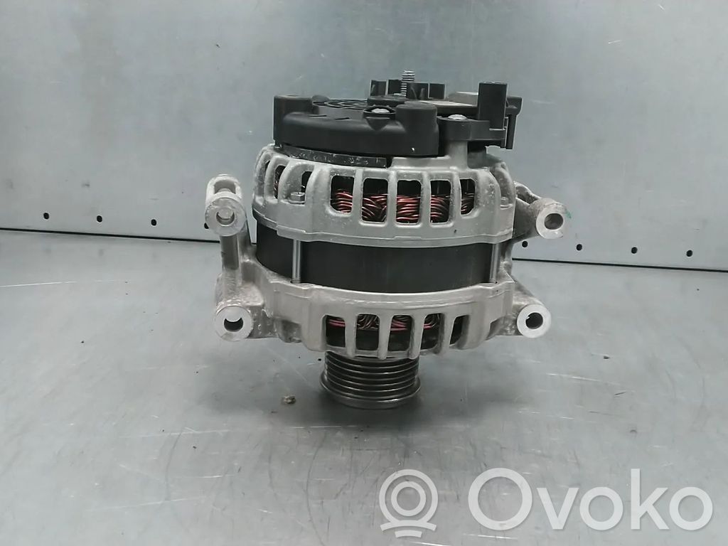Volkswagen Polo VI Alternator 