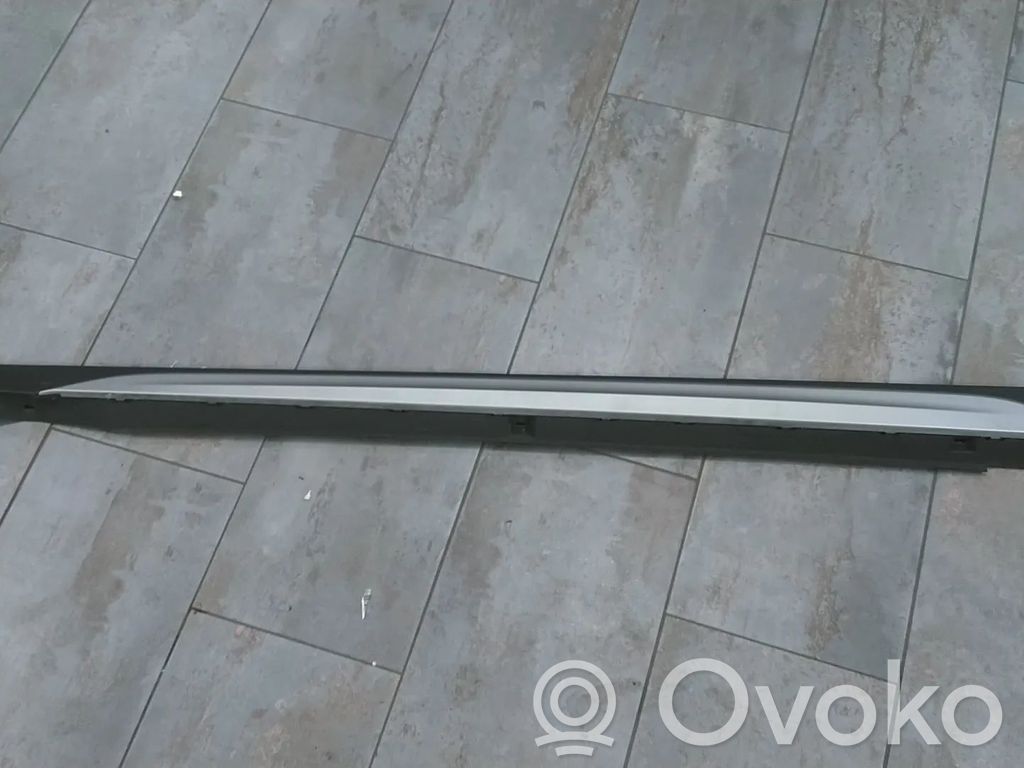 Volkswagen Taigo Protección inferior lateral 