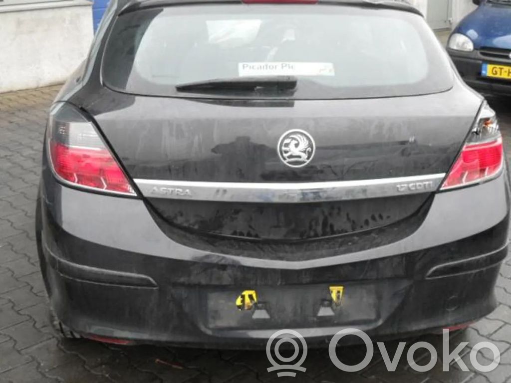 Opel Astra H Lampă spate în caroserie 