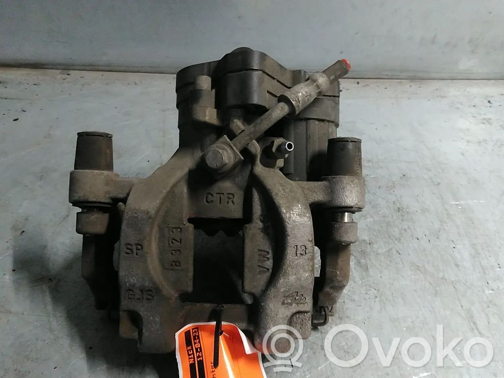 Audi Q3 F3 Pinza del freno posteriore 