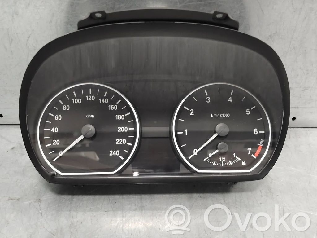 BMW 1 E81 E87 Licznik / Prędkościomierz 
