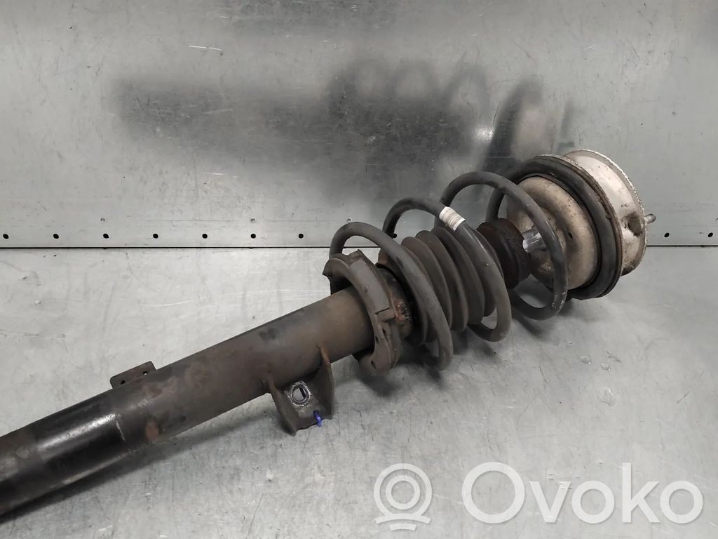 BMW 1 E81 E87 Front shock absorber/damper 