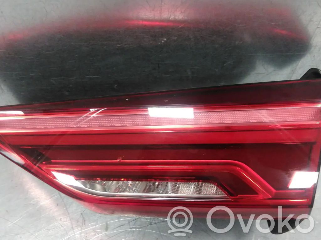 Audi Q3 F3 Lampă spate în caroserie 