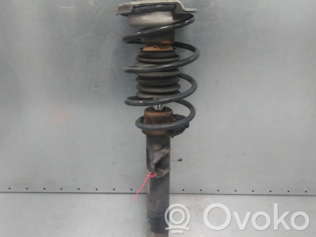 BMW 1 E81 E87 Front shock absorber/damper 