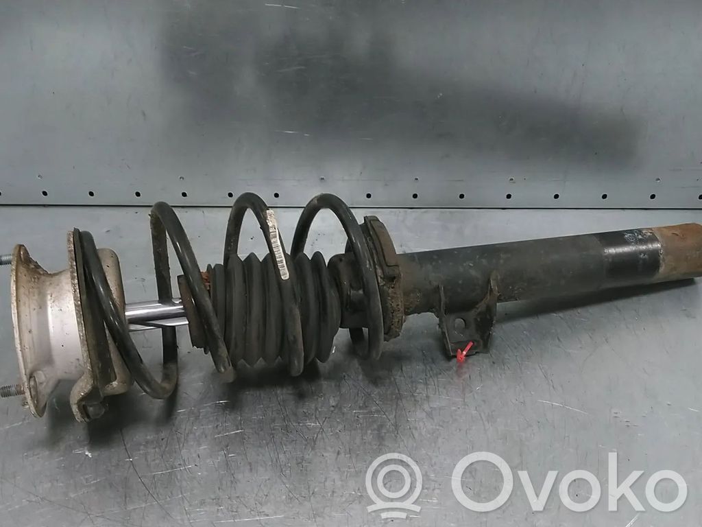 BMW 1 E81 E87 Front shock absorber/damper 