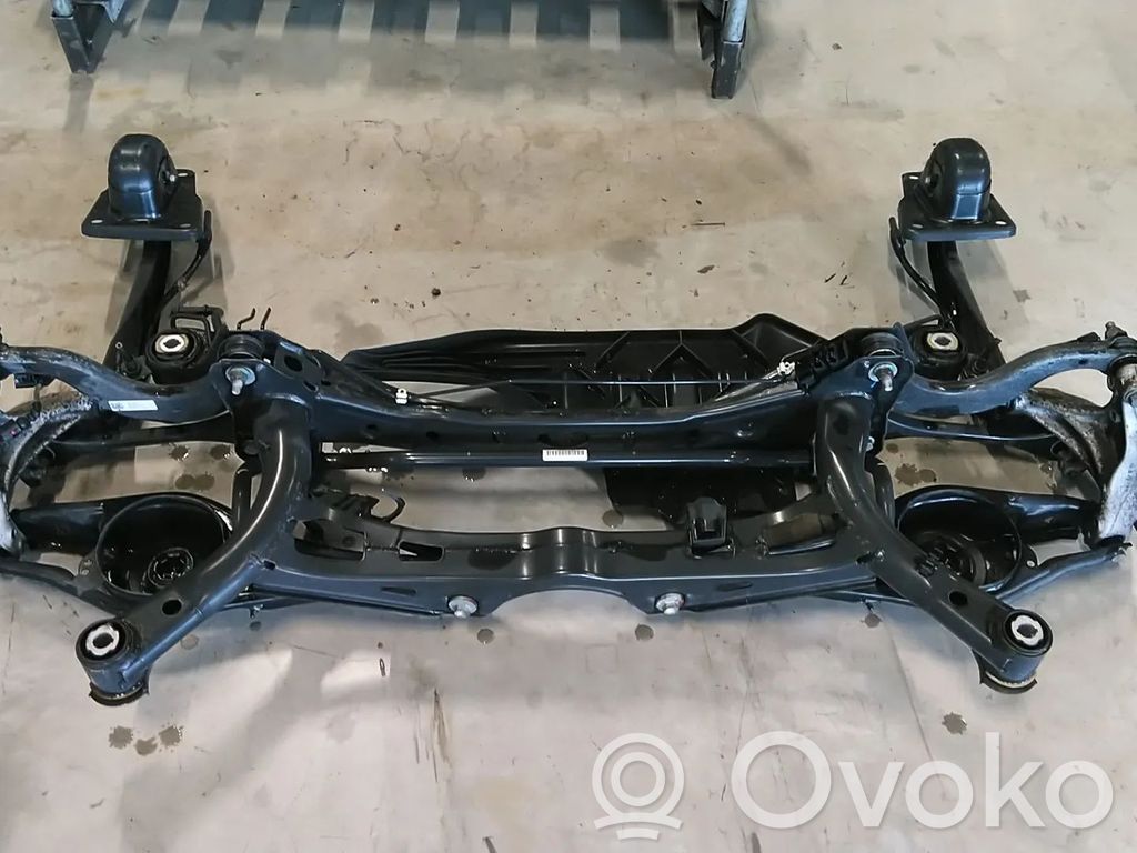 Volkswagen Tiguan Grinda punții spate 