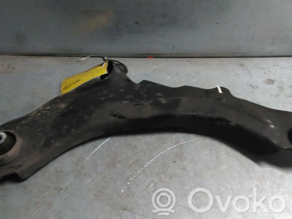 Renault Captur Basculă față 