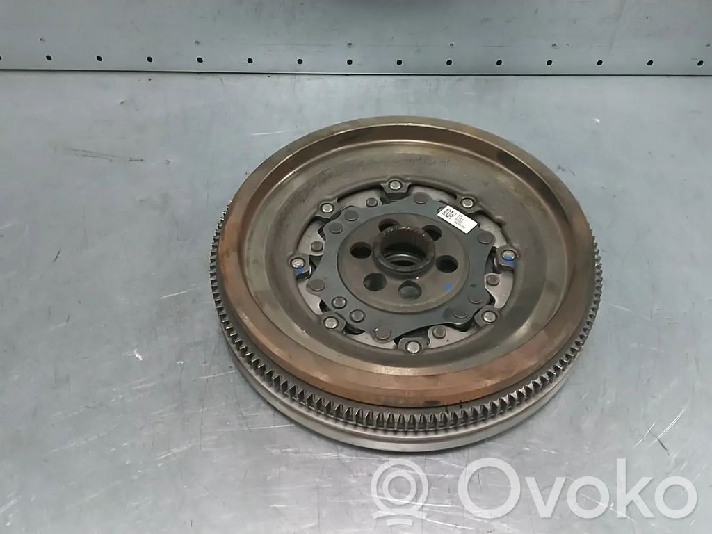 Volkswagen Tiguan Vauhtipyörä 