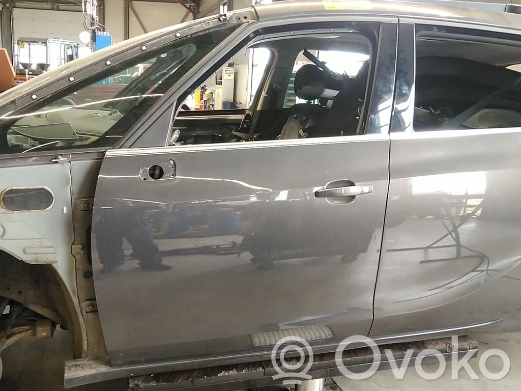 Opel Zafira C Drzwi przednie 