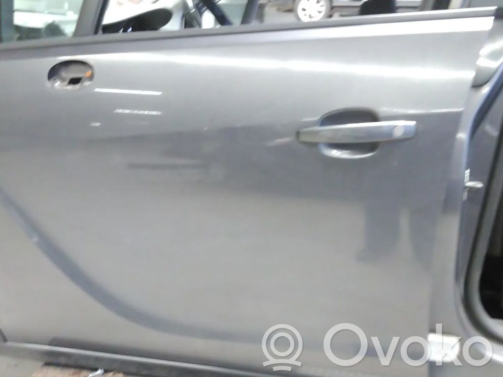 Opel Meriva B Drzwi przednie 