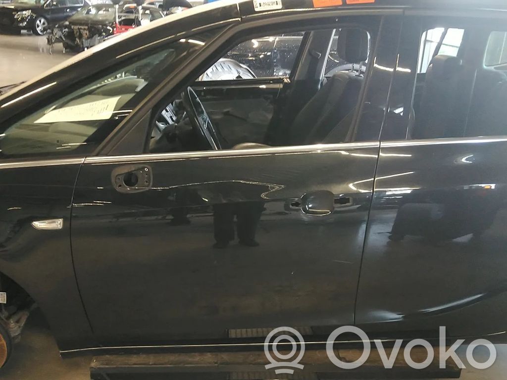 Opel Zafira C Drzwi przednie 