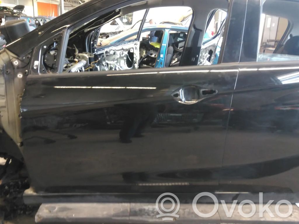 Opel Karl Дверь 