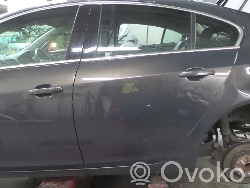 Opel Insignia A Puerta trasera 