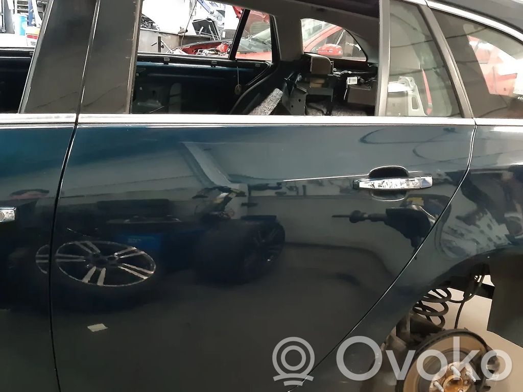 Opel Insignia A Puerta trasera 