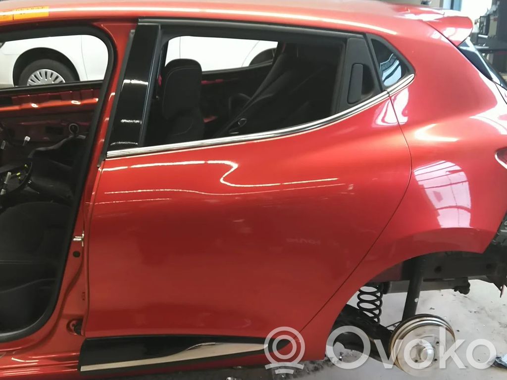 Renault Clio IV Portiera posteriore 