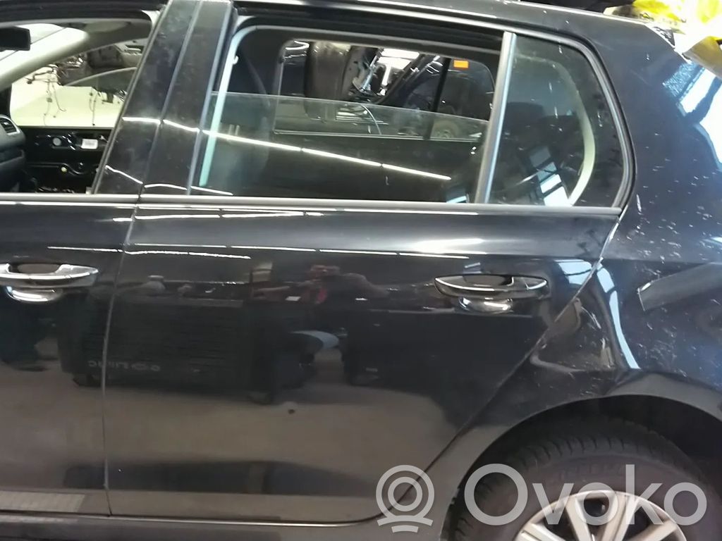 Volkswagen Golf VI Porte arrière