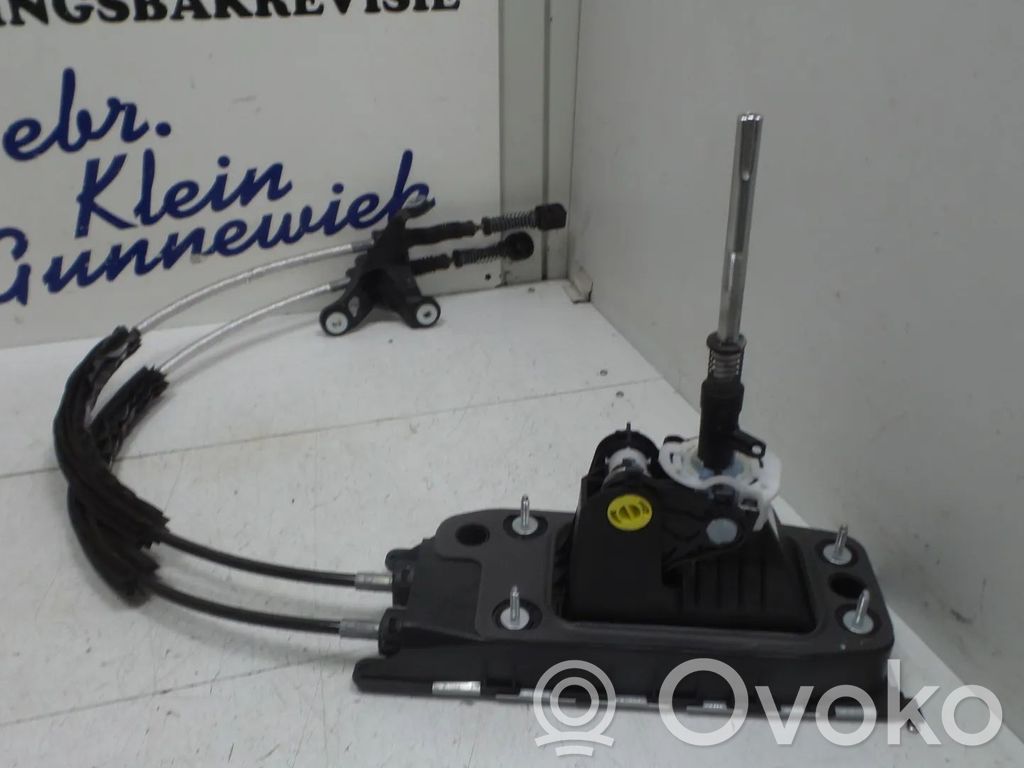 Volkswagen Polo VI Gear shifter/selector 