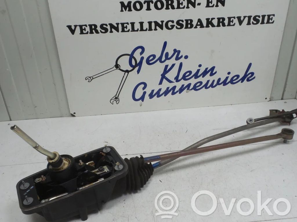 Audi A4 S4 B6 8E 8H Lewarek zmiany biegów / górny 