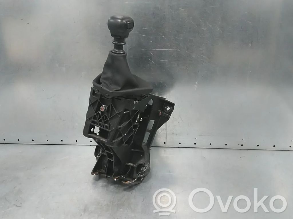 Opel Vivaro Schaltkulisse 