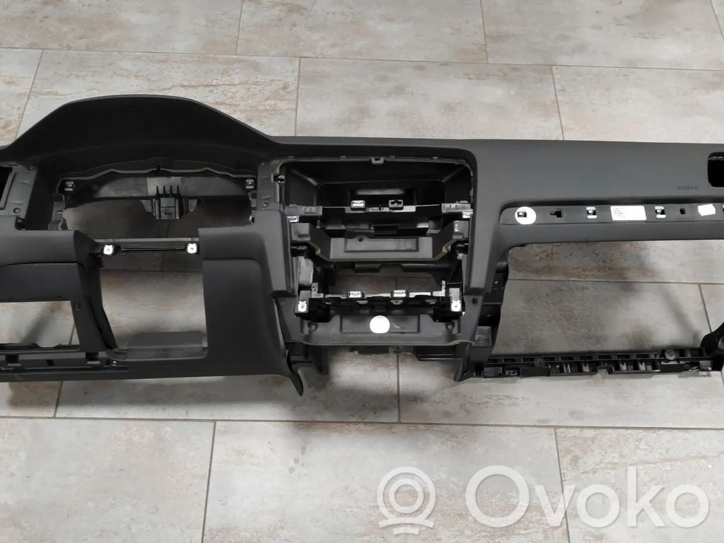 Volkswagen Golf VII Bord 