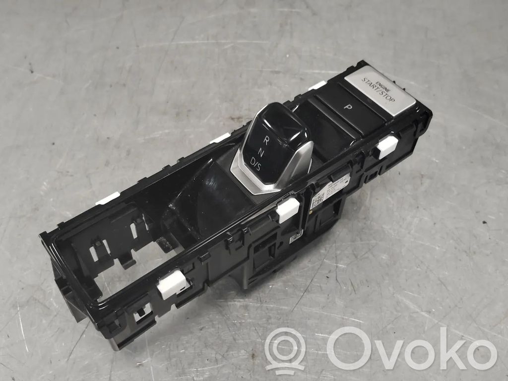 Volkswagen Golf VIII Gear shifter/selector 