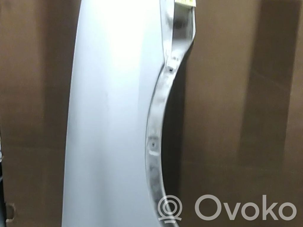 Opel Corsa B Sparnas 
