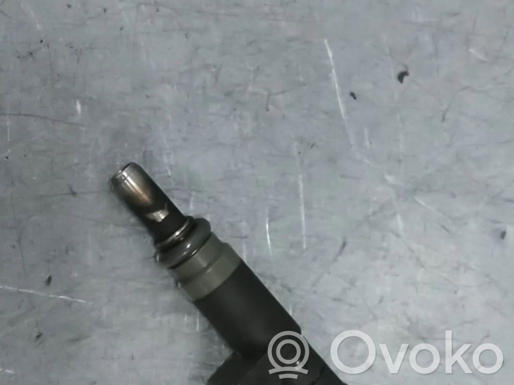 BMW 1 E81 E87 Fuel injector 
