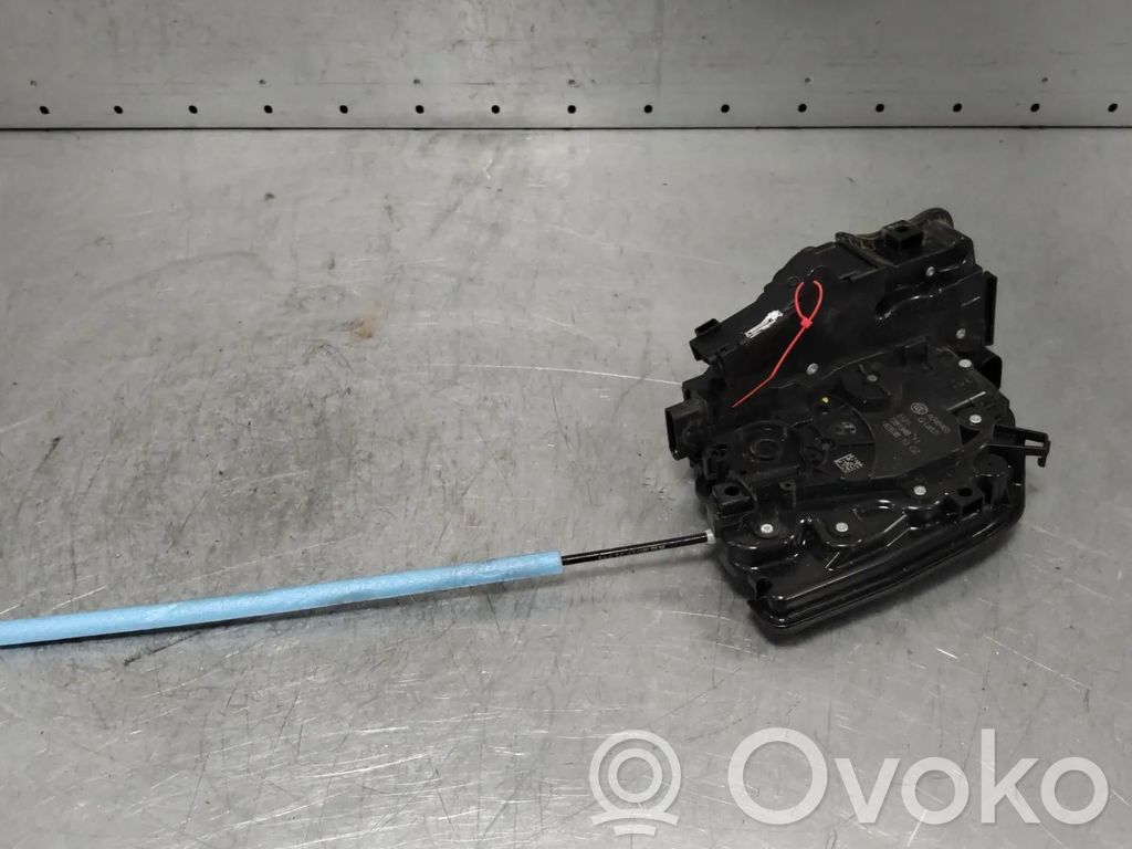 BMW X5 F15 Zamek drzwi przednich 
