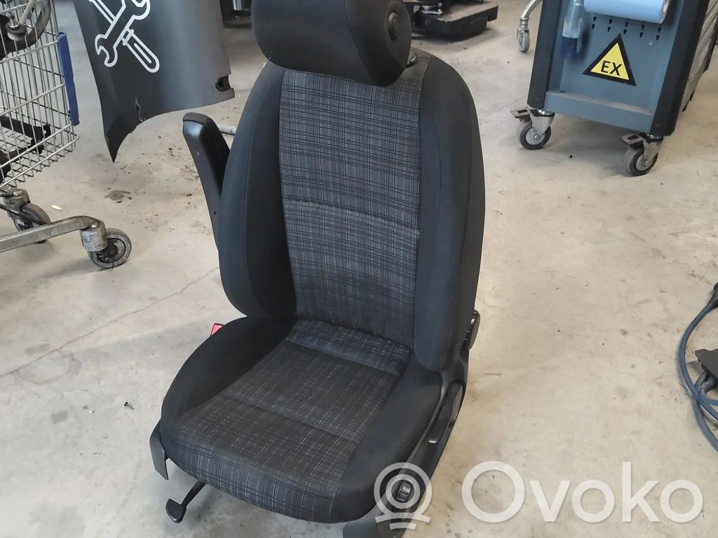 Mercedes-Benz V Class W447 Sedile anteriore del conducente