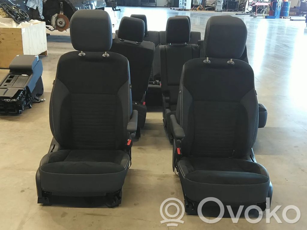 Interior set