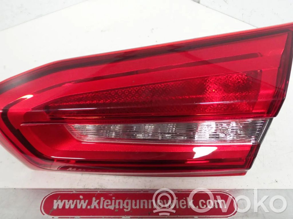 Ford Focus Luz trasera/de freno 