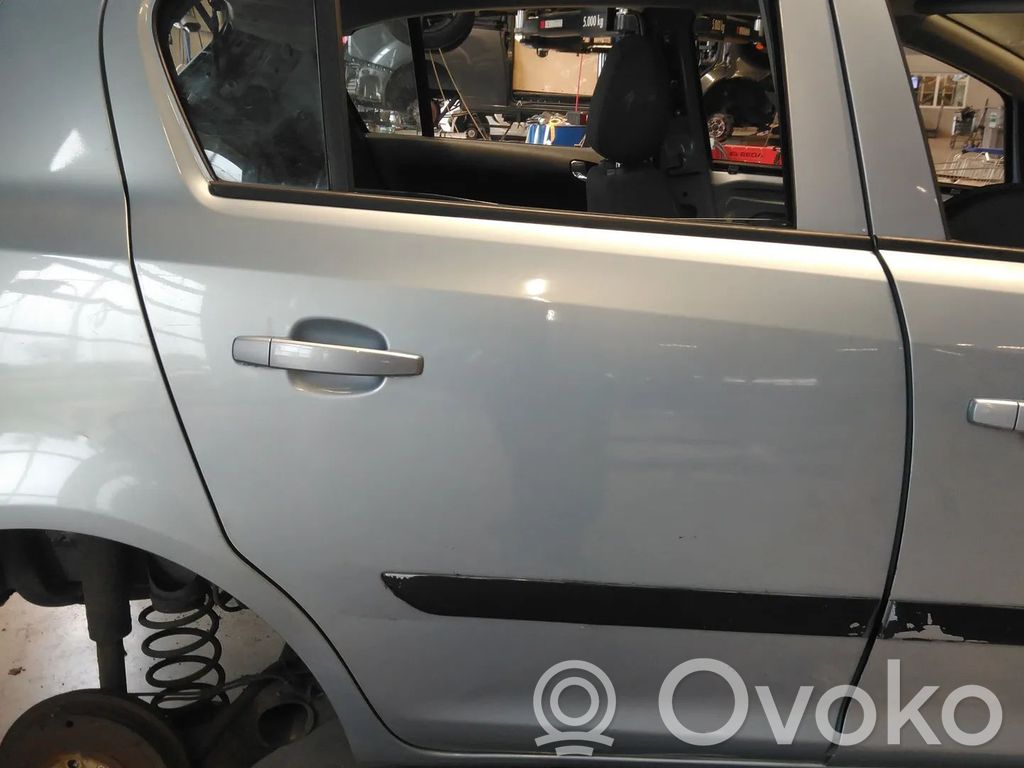 Opel Corsa D Galinės durys 