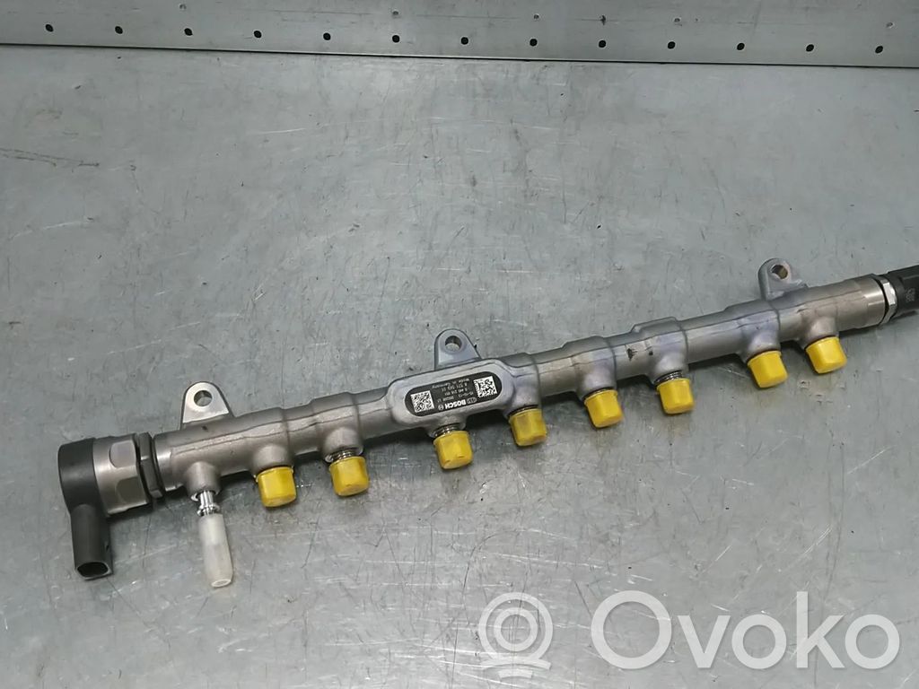 BMW 7 G11 G12 Tubo principal de alimentación del combustible 