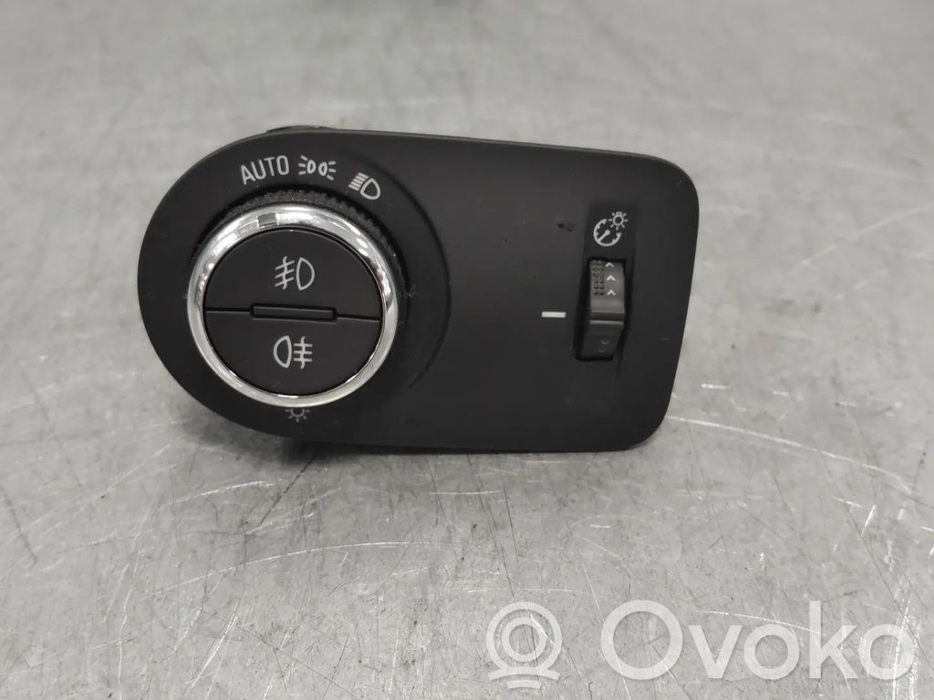 Opel Mokka B Other interior part 