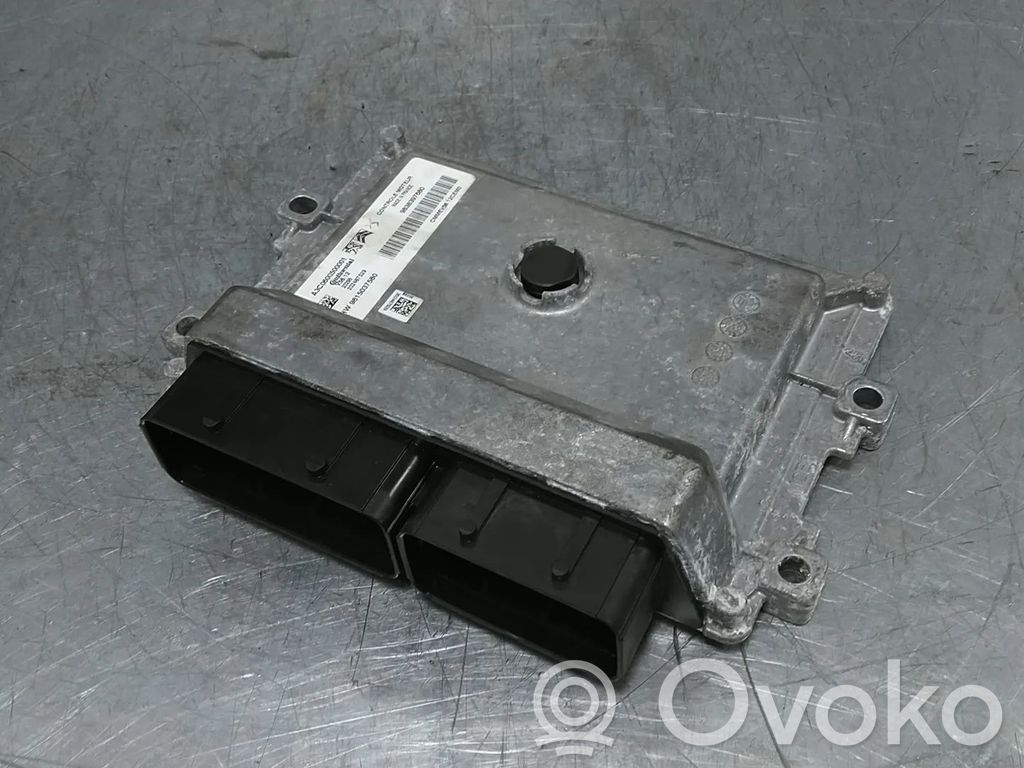 Opel Crossland X Engine control unit/module 