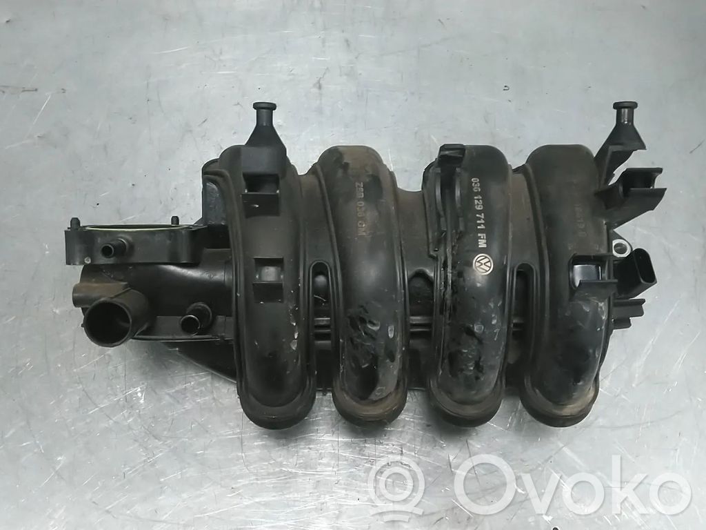 Volkswagen Golf V Colector de admisión 