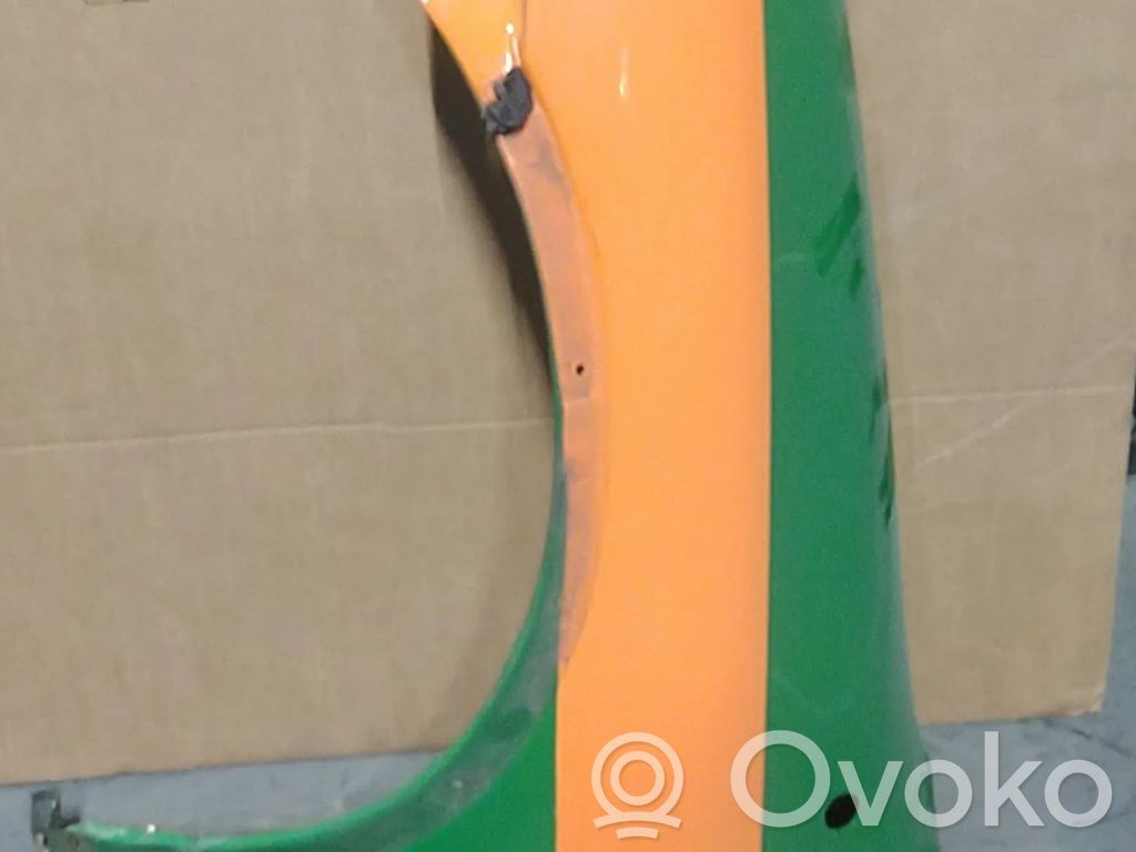 Opel Corsa B Guardabarro 