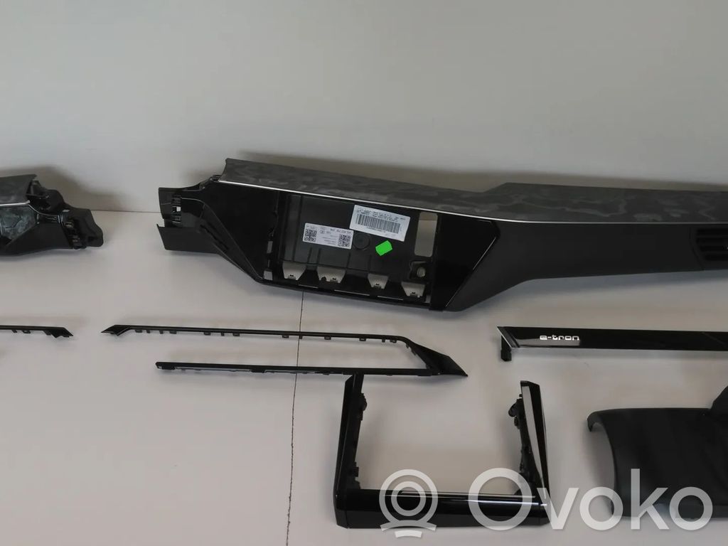 Audi e-tron Other interior part 