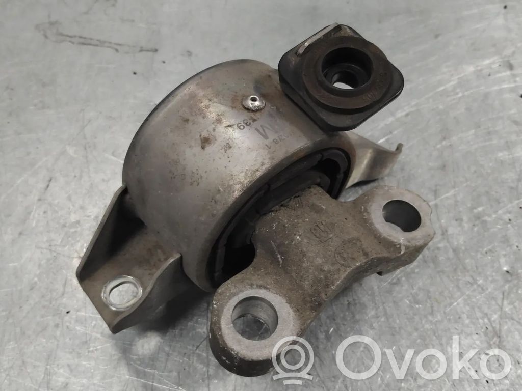 Opel Corsa D Supporto di montaggio del motore