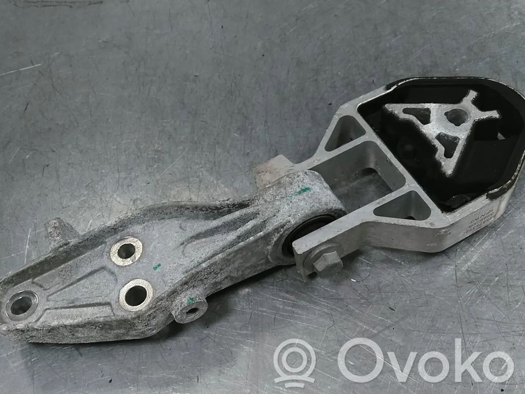 Volvo XC40 Supporto di montaggio del motore 