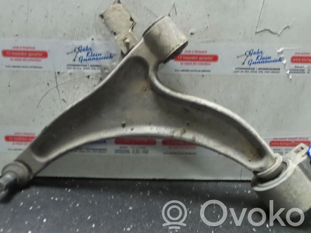 Opel Insignia A Braccio di controllo sospensione anteriore 